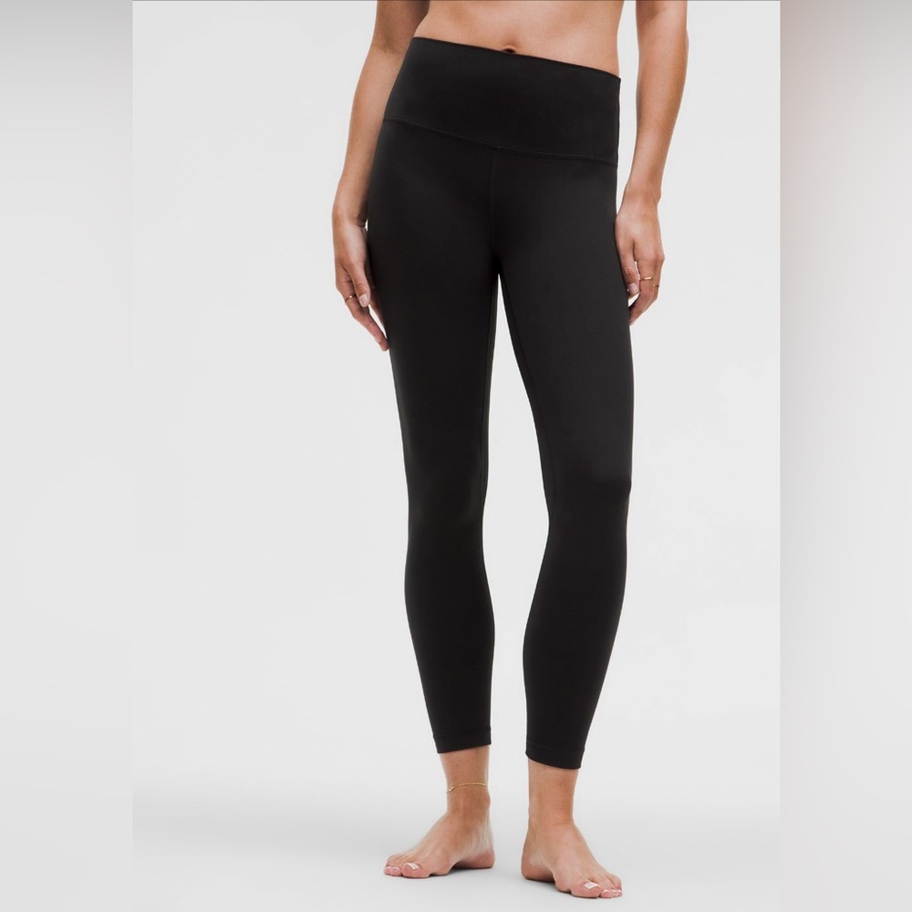 Brand new, unused Lululemon align leggings size 4, 25 length in black